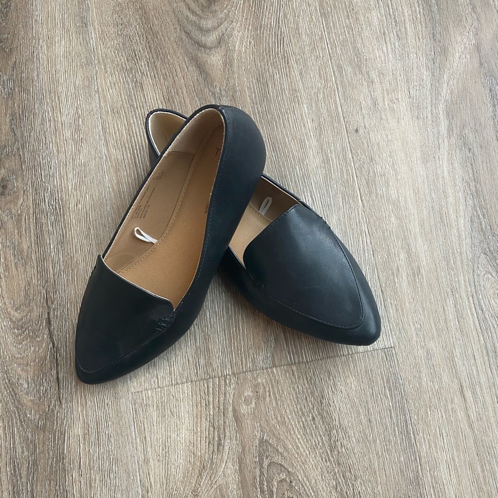 Time and Tru Black Memory Foam Flats